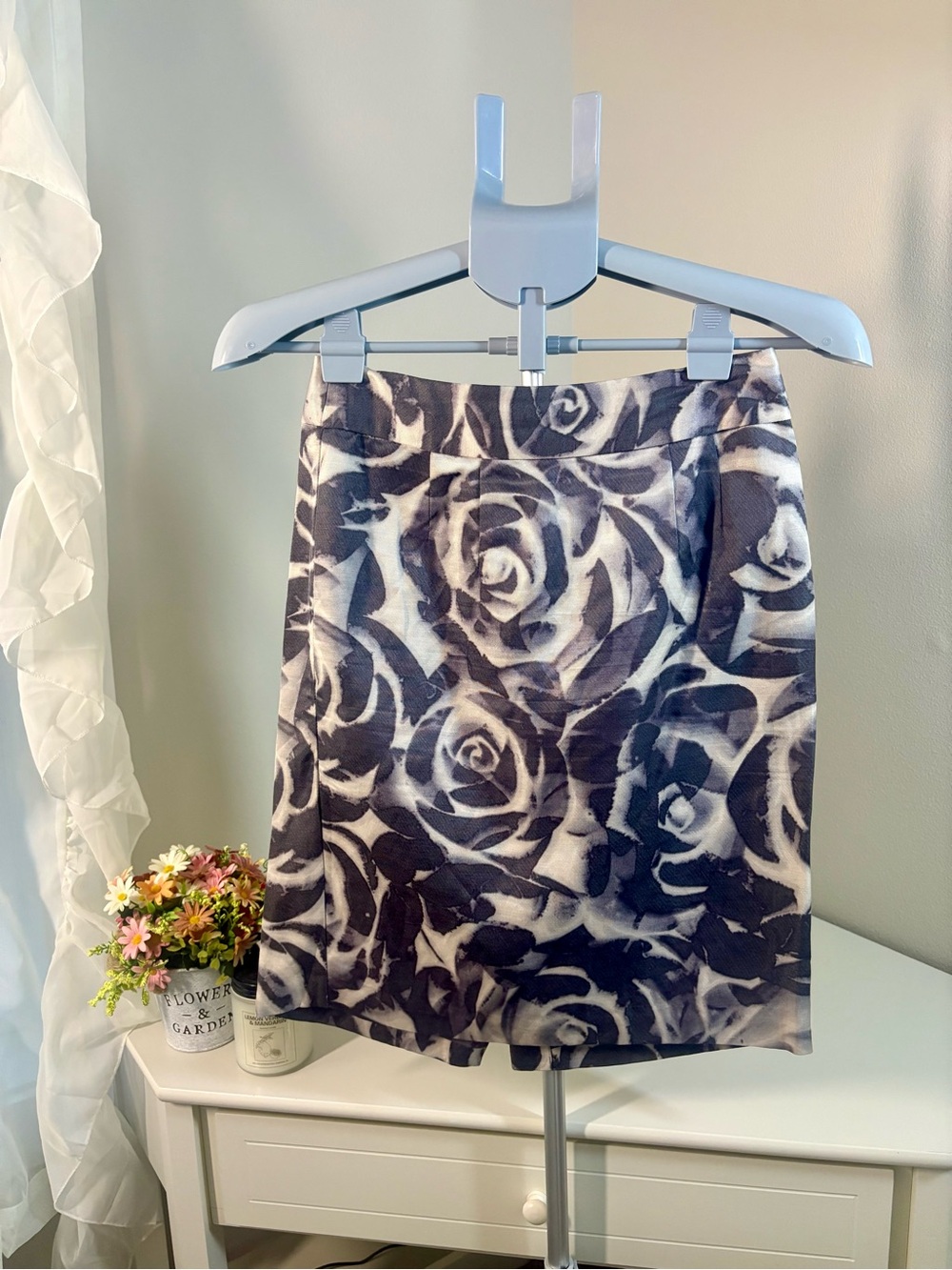 Banana Republic Floral Print Pencil Skirt - Size 0P